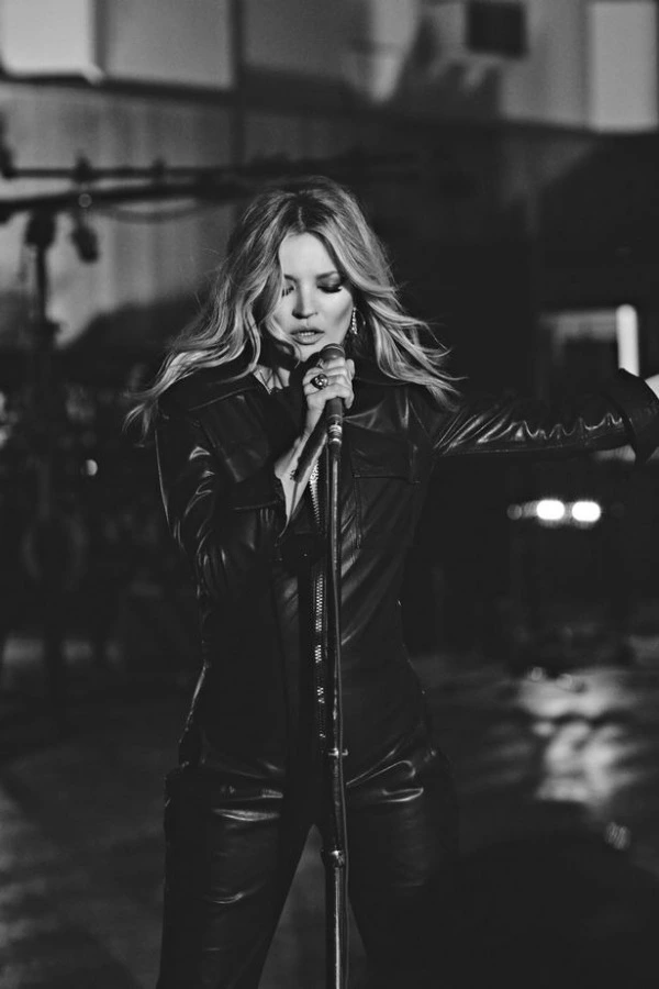 Kate Moss, Elvis Presley Olursa Kate Moss