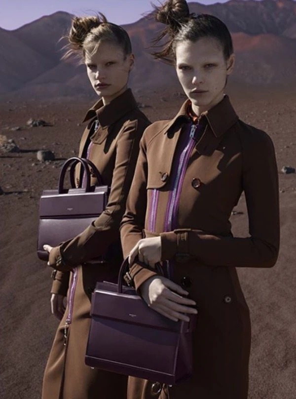 Givenchy Mars'tan Bildiriyor! Givenchy İlkbahar/Yaz 2017