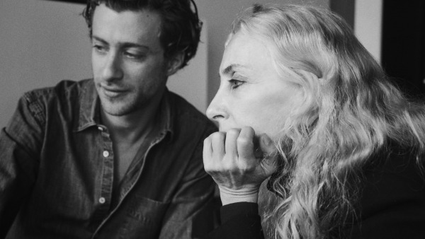 Sonsuz Vizyon: Franca Sozzani'nin Yaratıcı Mirası