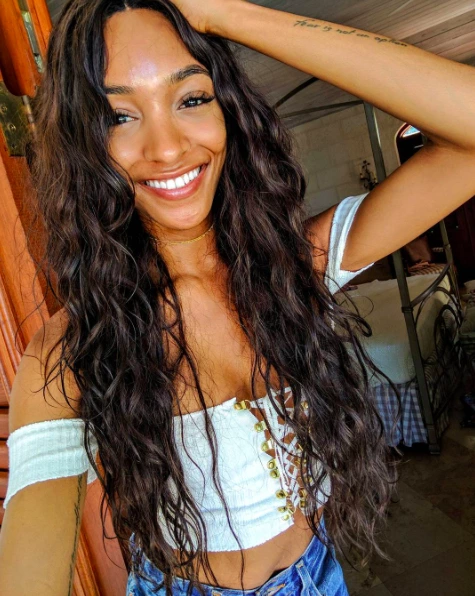 Jourdan Dunn'ın Rapunzel Dalgaları Jourdan Dunn