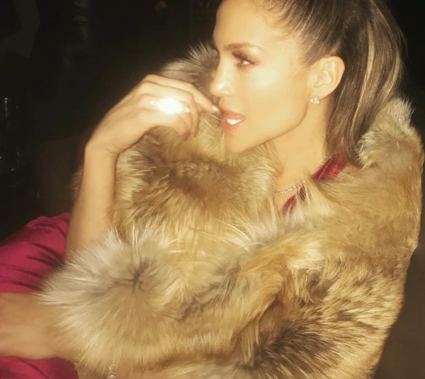 Drake'ten Jennifer Lopez'e 100 Bin Dolarlık Kolye Jennifer Lopez