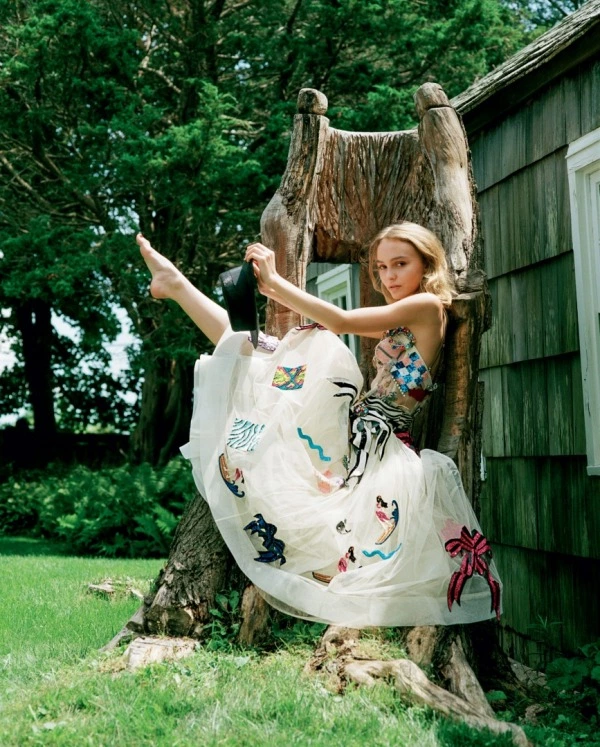 New York'ta Bir Peri Masalı: Lily-Rose Depp lily-rose deep