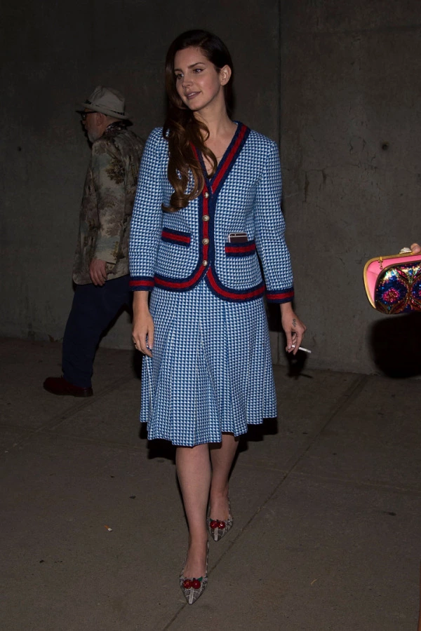 Bir Dönem Kadını: Lana Del Rey Lana Del Rey