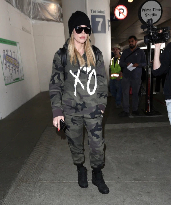 Khloe Kardashian ile Militer Konfor Khloe Kardashian