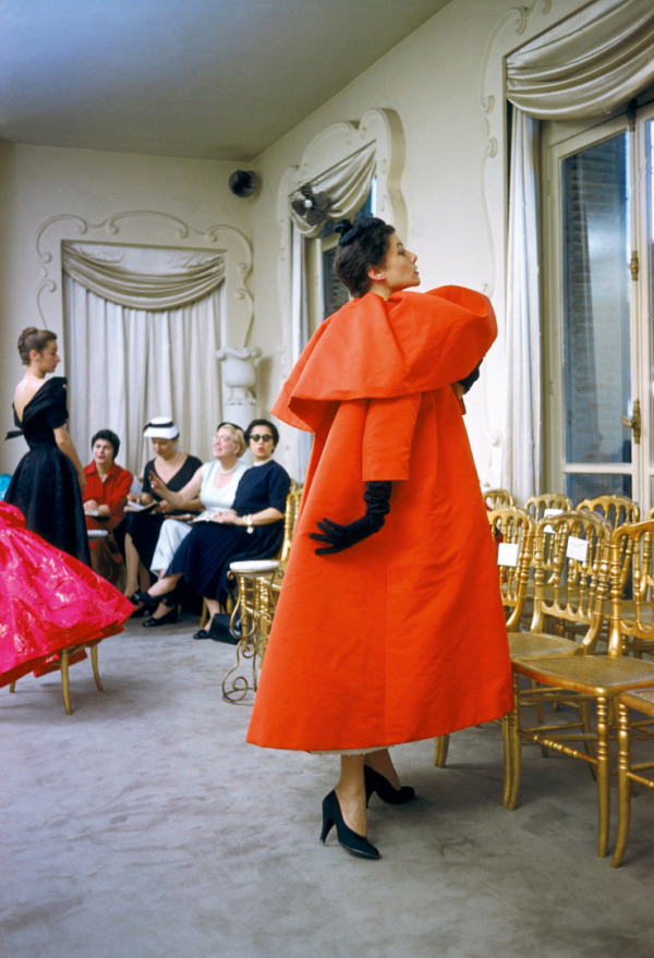 Çığır Açan Modernist: Cristóbal Balenciaga