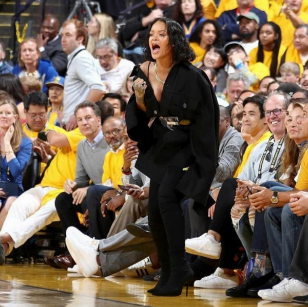 Rihanna'dan NBA Takım Kaptanı Olur mu?