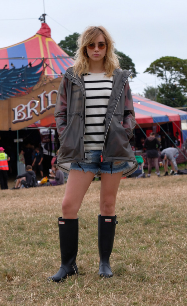 Suki Waterhouse'un Glastonbury Stili