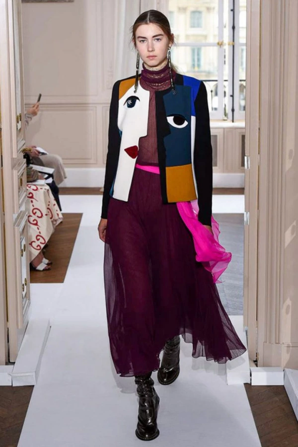 Fashion with Passion: Valli and Schiaparelli Fashion with Passion: Valli and Schiaparelli