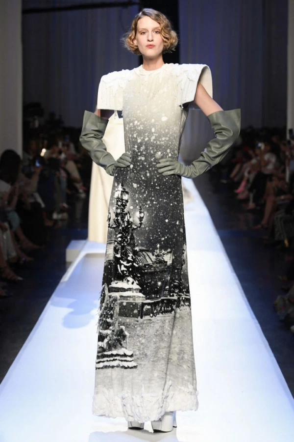 Jean Paul Gaultier: Fashion On Ice