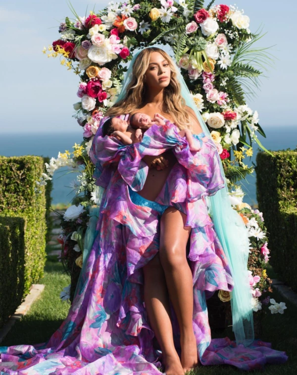 Beyoncé'nin İkizleri Sir Carter ve Rumi ile İlk Buluşma Beyonce