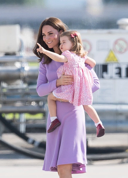 Neşeli Uyum: Kate Middleton ve Prenses Charlotte Kate Middleton, Prenses Charlotte