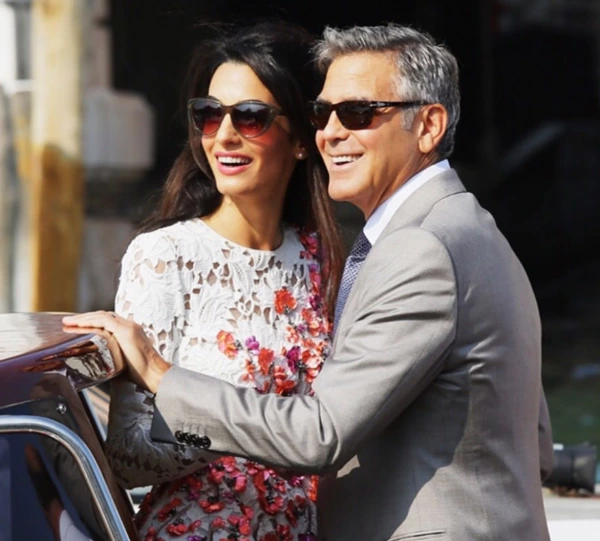 Amal ve George Clooney'nin İkiz Bebeklerinin İlk Fotoğrafları Sızdı Amal Clooney, George Clooney