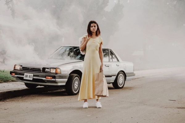 Selena Gomez'in Fetish'i Hakkında Bilmeniz Gerekenler Selena Gomez'in Fetish'i Hakkında Bilmeniz Gerekenler