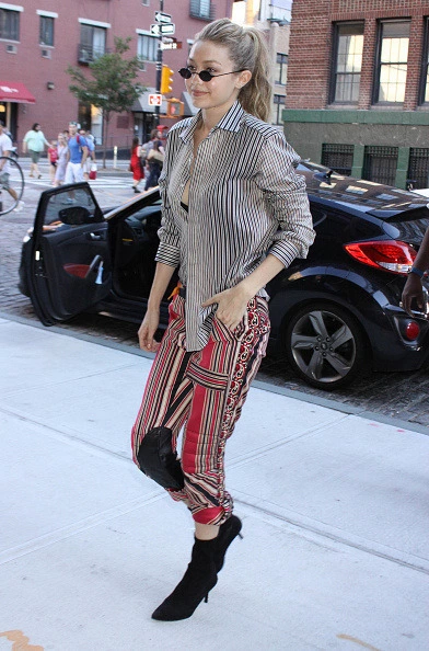 Gigi Hadid gibi Çizgini Seç, Stiline Çek! Gigi Hadid