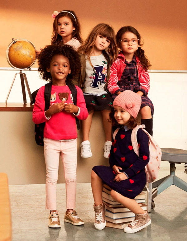 H&M ile Önce Geçmişe Sonra Paris’e! H&M ile Önce Geçmişe Sonra Paris’e!