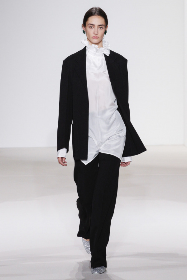 Victoria Beckham İlkbahar/Yaz 2018