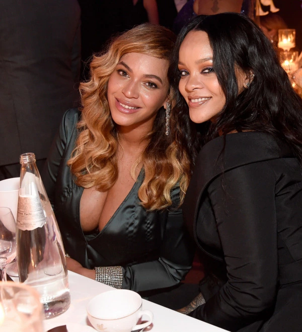 Beyonce, Rihanna
