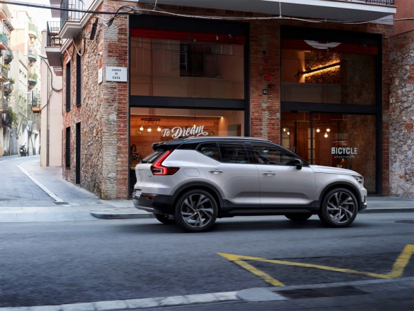 Volvo'nun Yeni Nesil En Yeni Üyesi: XC40