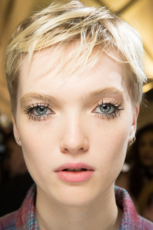 Christian Dior - Örümcek Kirpikler