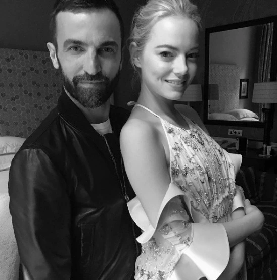 Louis Vuitton'un Yeni Marka Elçisi: Emma Stone Louis Vuitton'un Yeni Marka Elçisi: Emma Stone