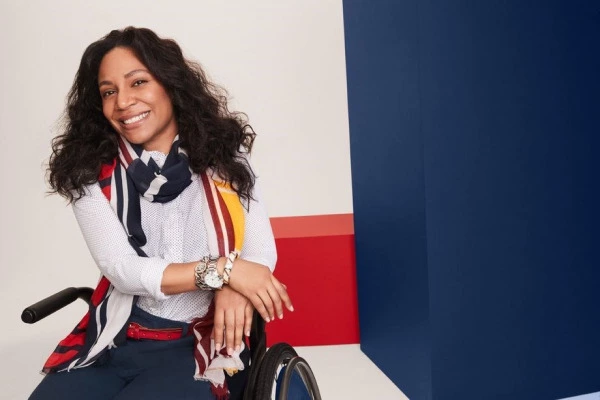 Tommy Hilfiger ile Engelleri Aşın! Tommy Hilfiger