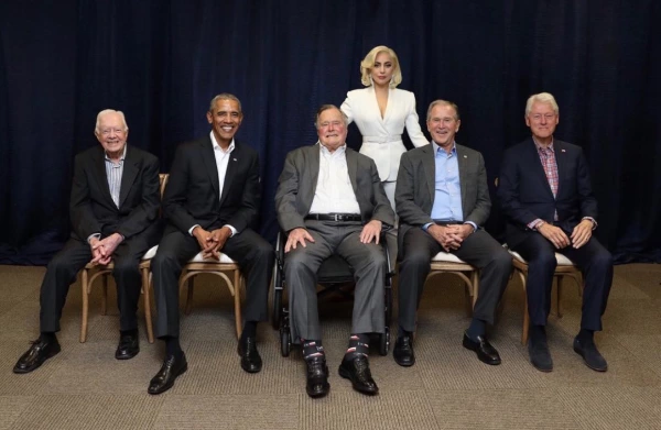 5 Eski ABD Başkanı ve Lady Gaga Bir Arada! Lady Gaga