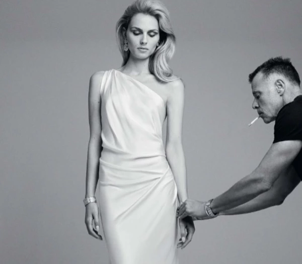Ford Models'ın İlk Sözleşmeli Trans Modeli: Andreja Pejić Andreja Pejic