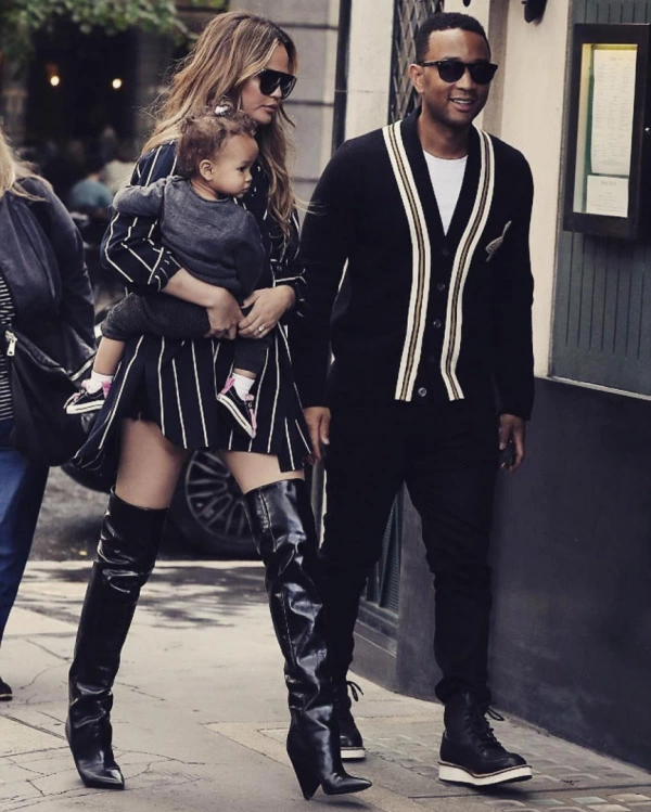 Chrissy Teigen ve John Legend’dan 2. Bebek Müjdesi Chrissy Teigen john legend