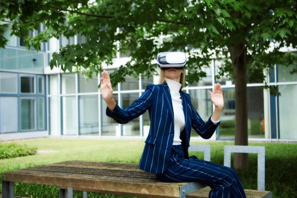 Sanal Gerçeklik Evsizlerin Çaresi Olur Mu? virtual reality