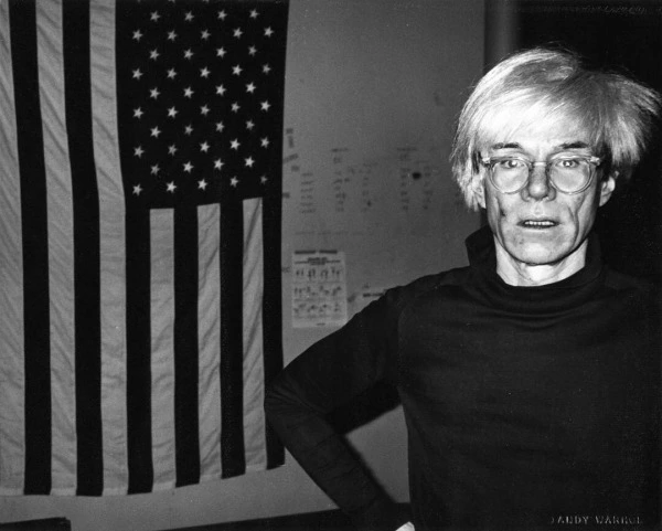 Calvin Klein, Andy Warhol ile Amerika'yı Yeniden Keşfediyor Calvin Klein