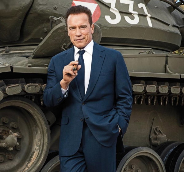  Arnold Schwarzenegger