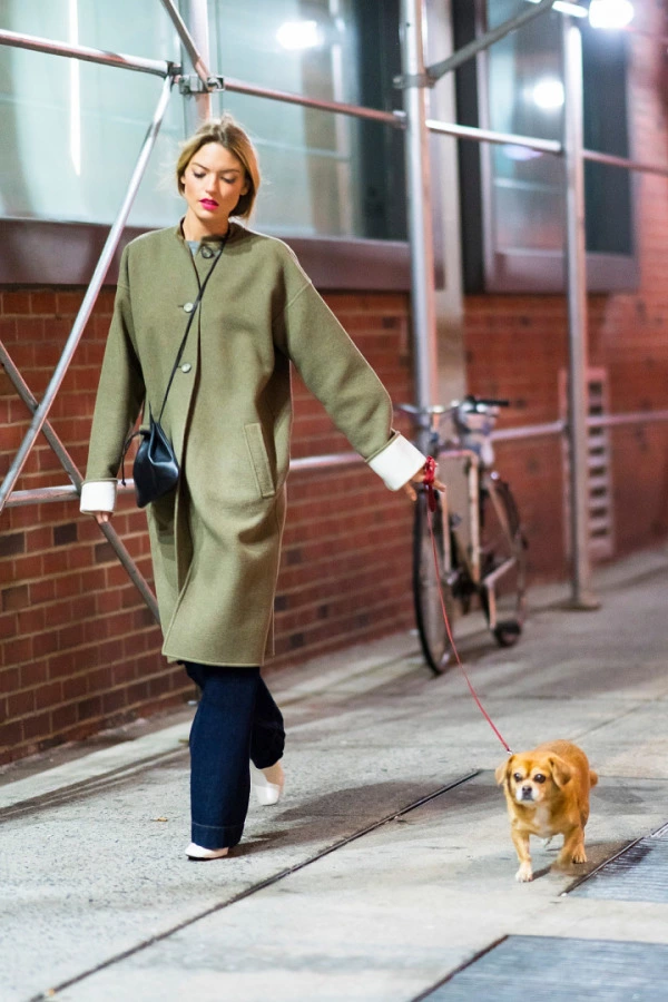 Pazar Şıklığı için Stil İlhamımız Martha Hunt'tan Martha Hunt