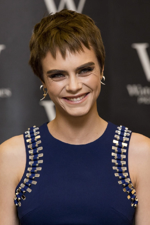 Gür Kaşlar için En Etkili 8 İpucu cara delevingne