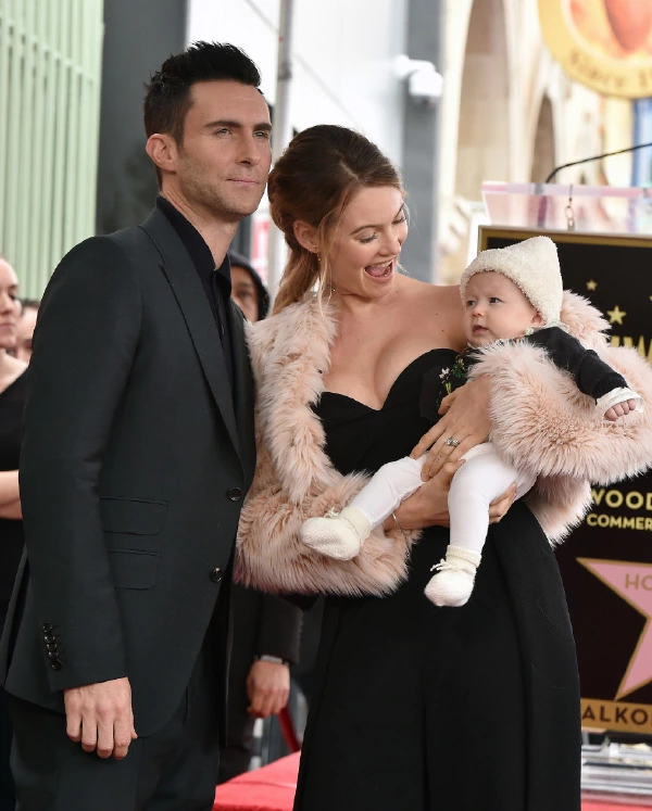 Behati Prinsloo'nun 2. Çocuğu Dünyaya Geldi Behati Prinsloo'nun 2. Çocuğu Dünyaya Geldi