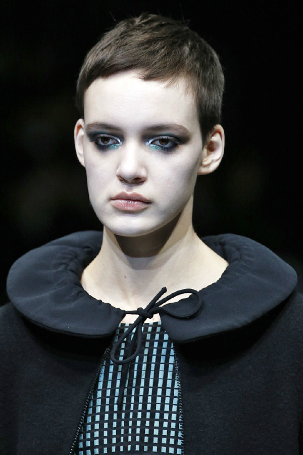 Emporio Armani'den Ton-Sür-Ton Sanatı