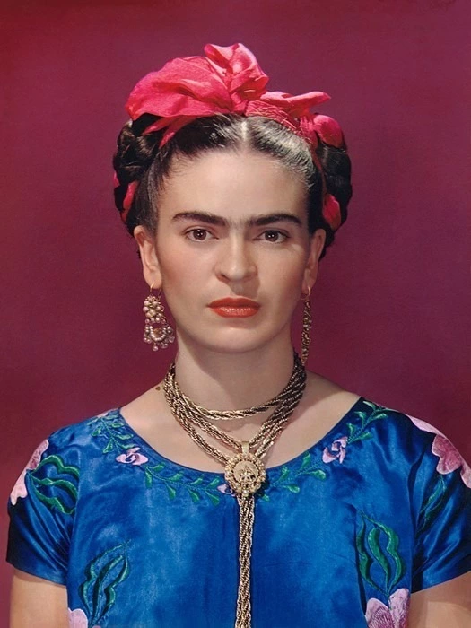 Frida Kahlo'nun Gardırobu Londra'da Frida Kahlo