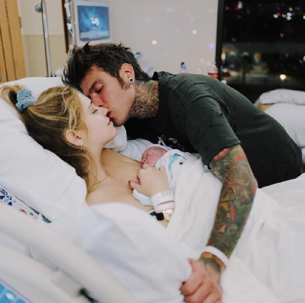 Chiara Ferragni'nin Oğlu Leoncino Dünyaya Geldi Chiara Ferragni, Fedez