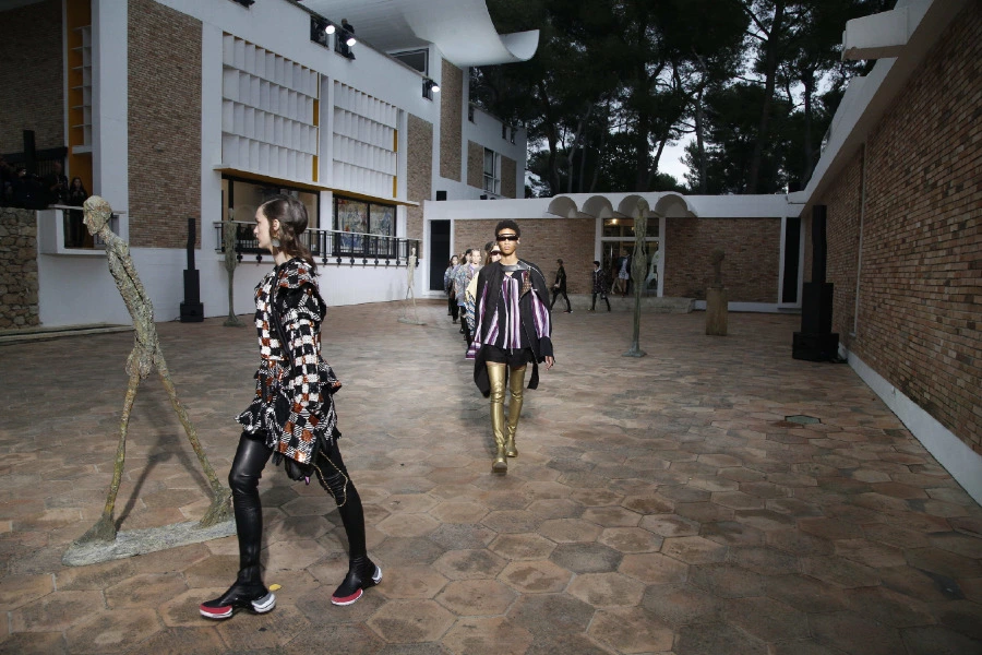 2019 Cruise Yıldızları: Dior, Gucci ve Louis Vuitton Gucci