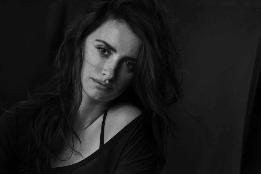 Penélope Cruz, Instagram'da Türkçe Paylaşım Yaptı Peter Lindbergh