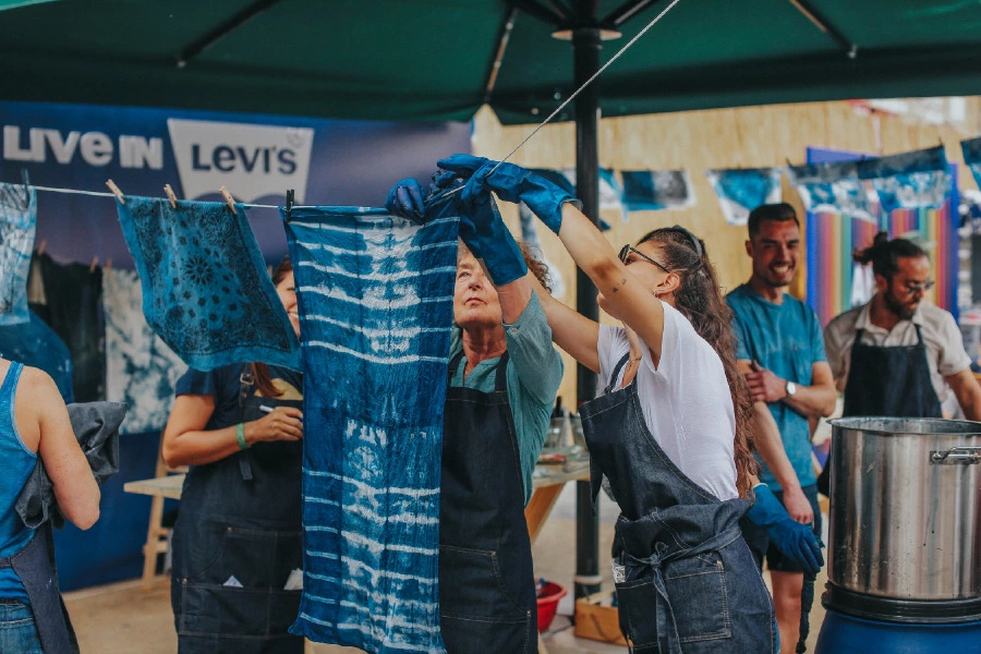Levi’s Denim Atölyesi Cappadox Festivali'nde Gerçekleşti Levi’s Denim Atölyesi Cappadox Festivali'nde Gerçekleşti