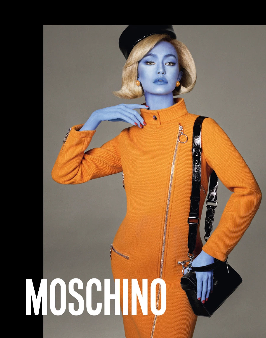 Kim Bu Moschino'nun 'Yabancı'ları? Moschino