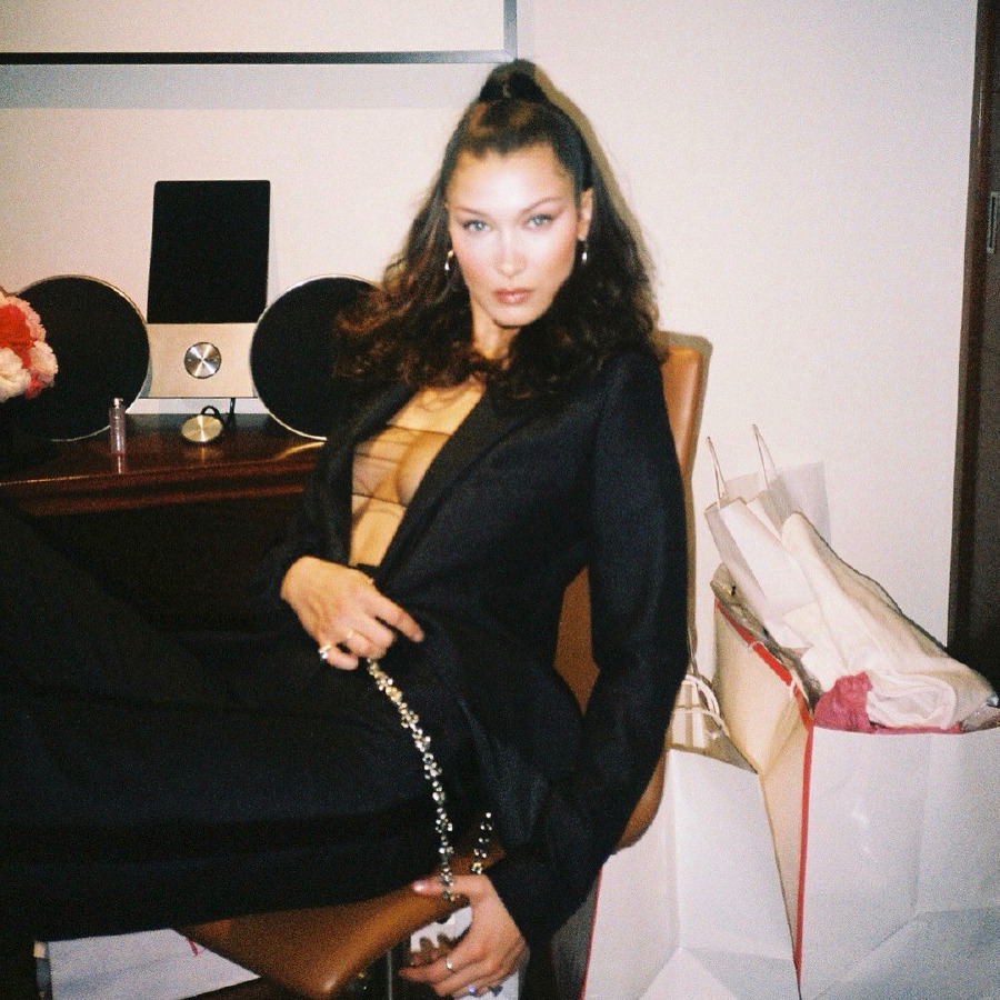 Fotoğraf: @bellahadid