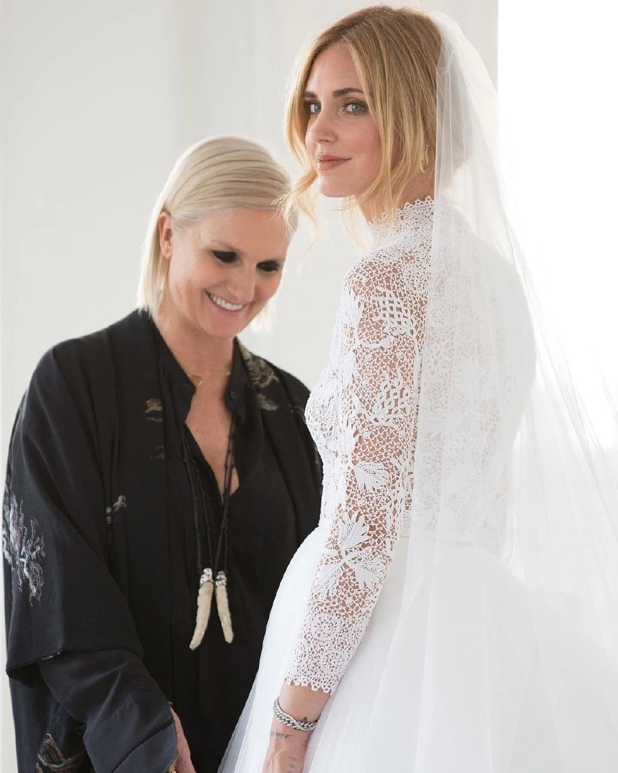 Chiara Ferragni'nin Dior Gelinliği Hakkında Bilmeniz Gerekenler Chiara Ferragni