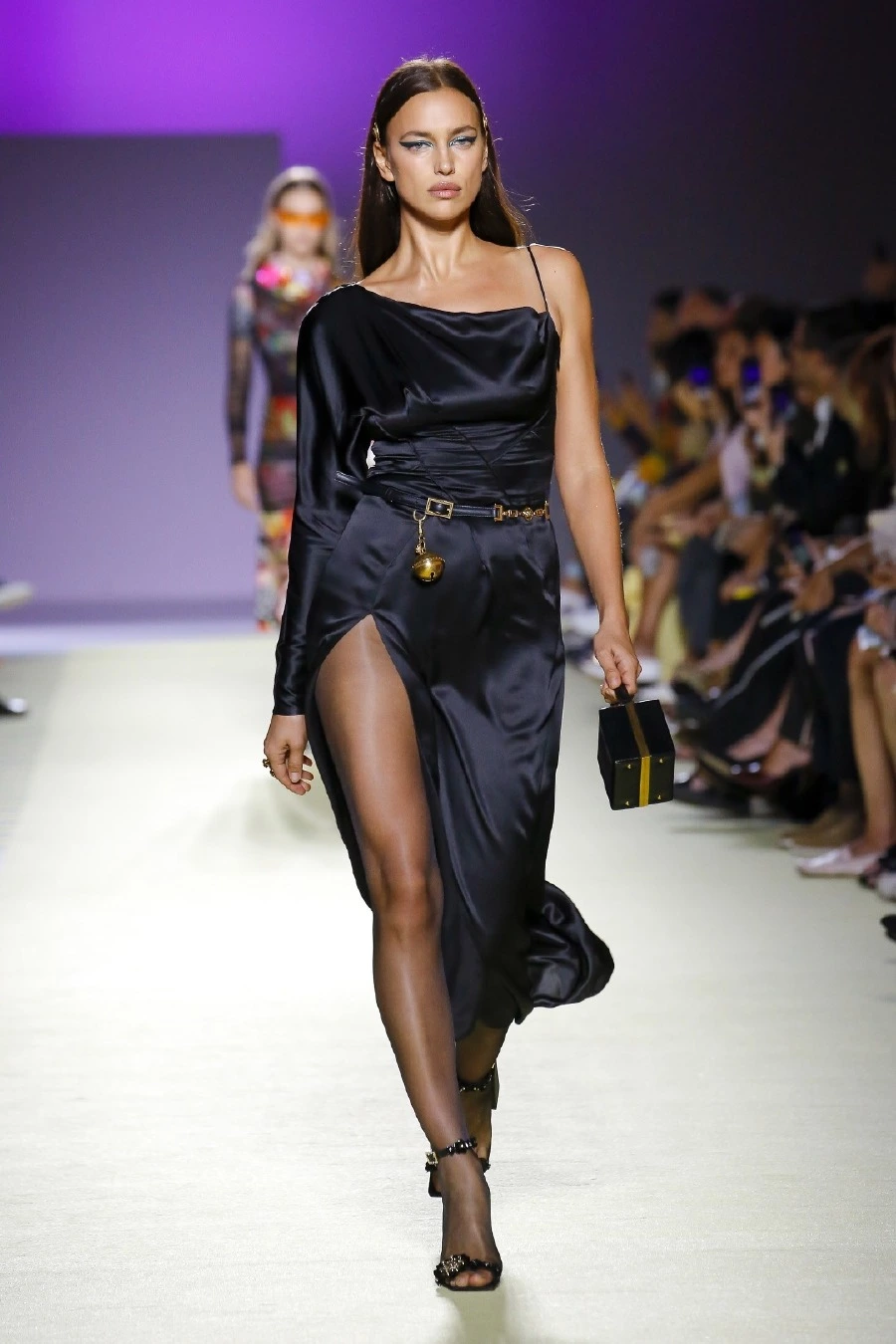 Irina Shayk'ten Süpermodelliğin 5 Kuralı Irina Shayk
