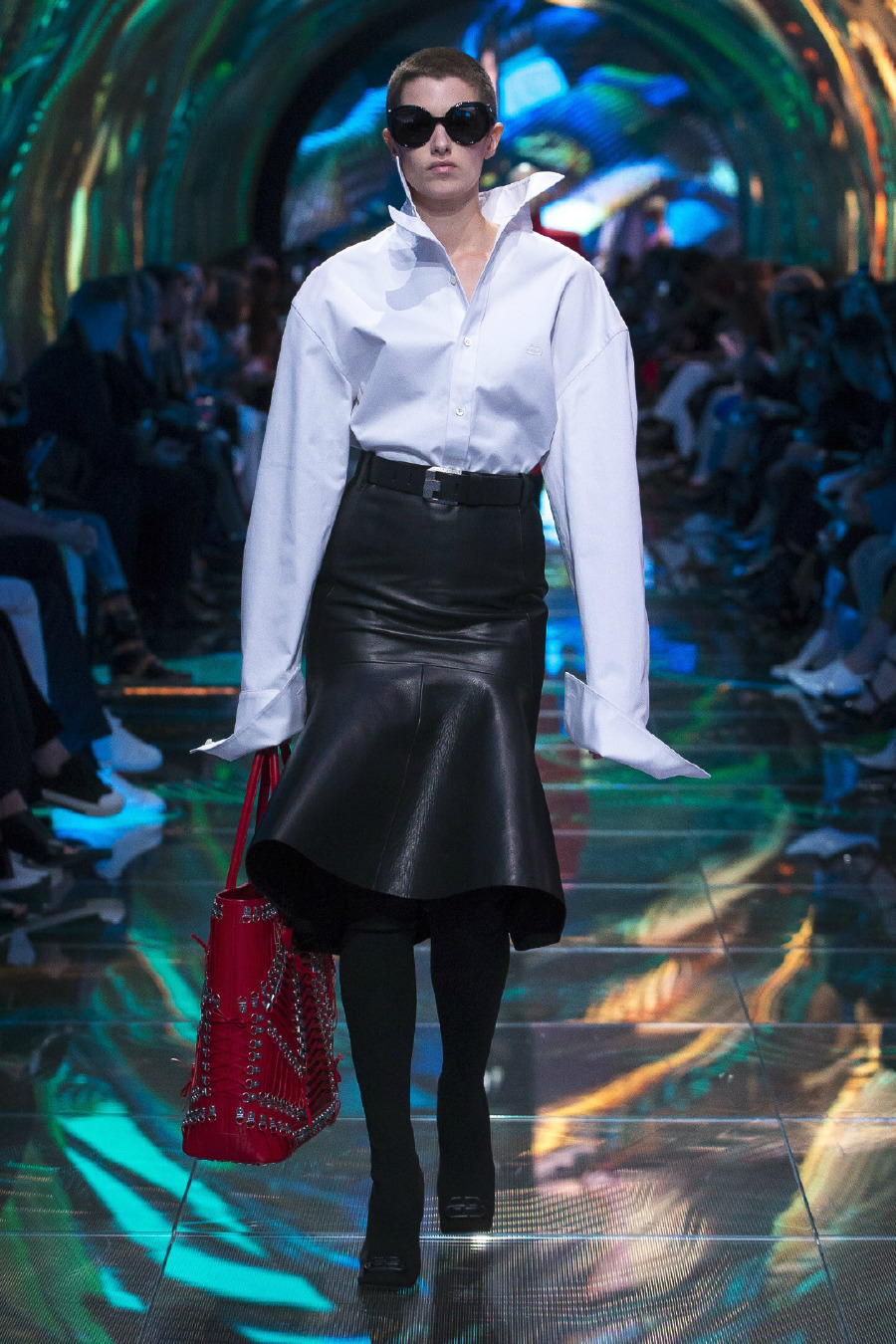 Fütüristik Ofis Stili