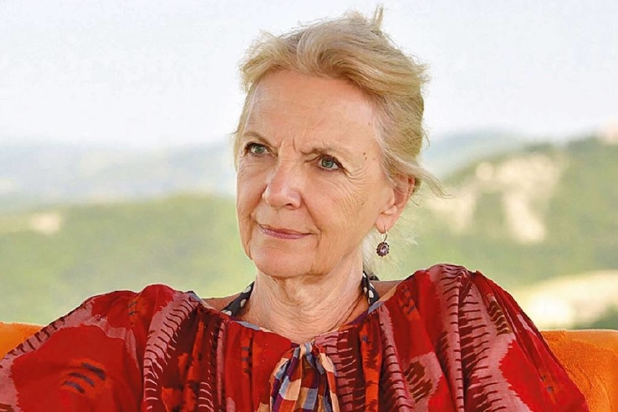 Anna Harvey