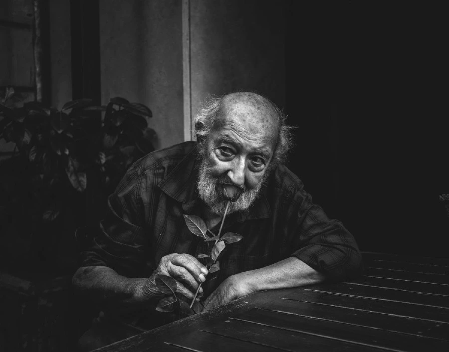 Usta Fotoğraf Sanatçısı Ara Güler Hayatını Kaybetti Usta Fotoğraf Sanatçısı Ara Güler Hayatını Kaybetti