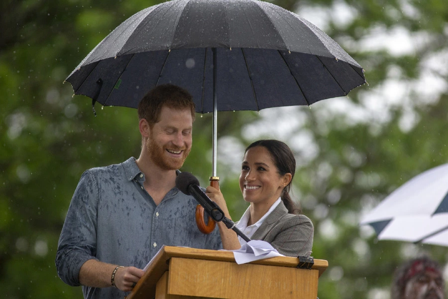 Meghan Markle'dan Prens Harry'e Romantik Jest Meghan Markle
