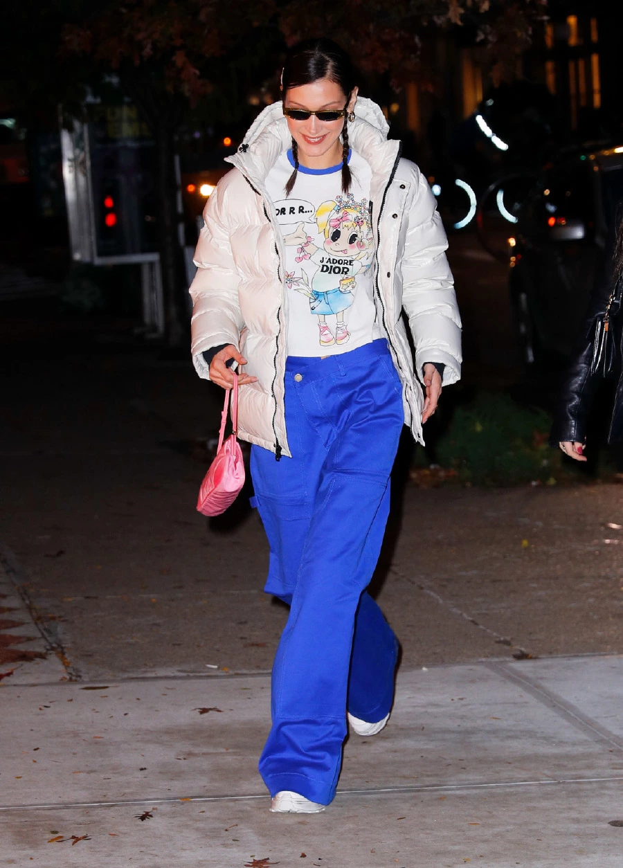 Soğuk Kış Savaşçısı Stiliyle Bella Hadid Soğuk Kış Savaşçısı Stiliyle Bella Hadid