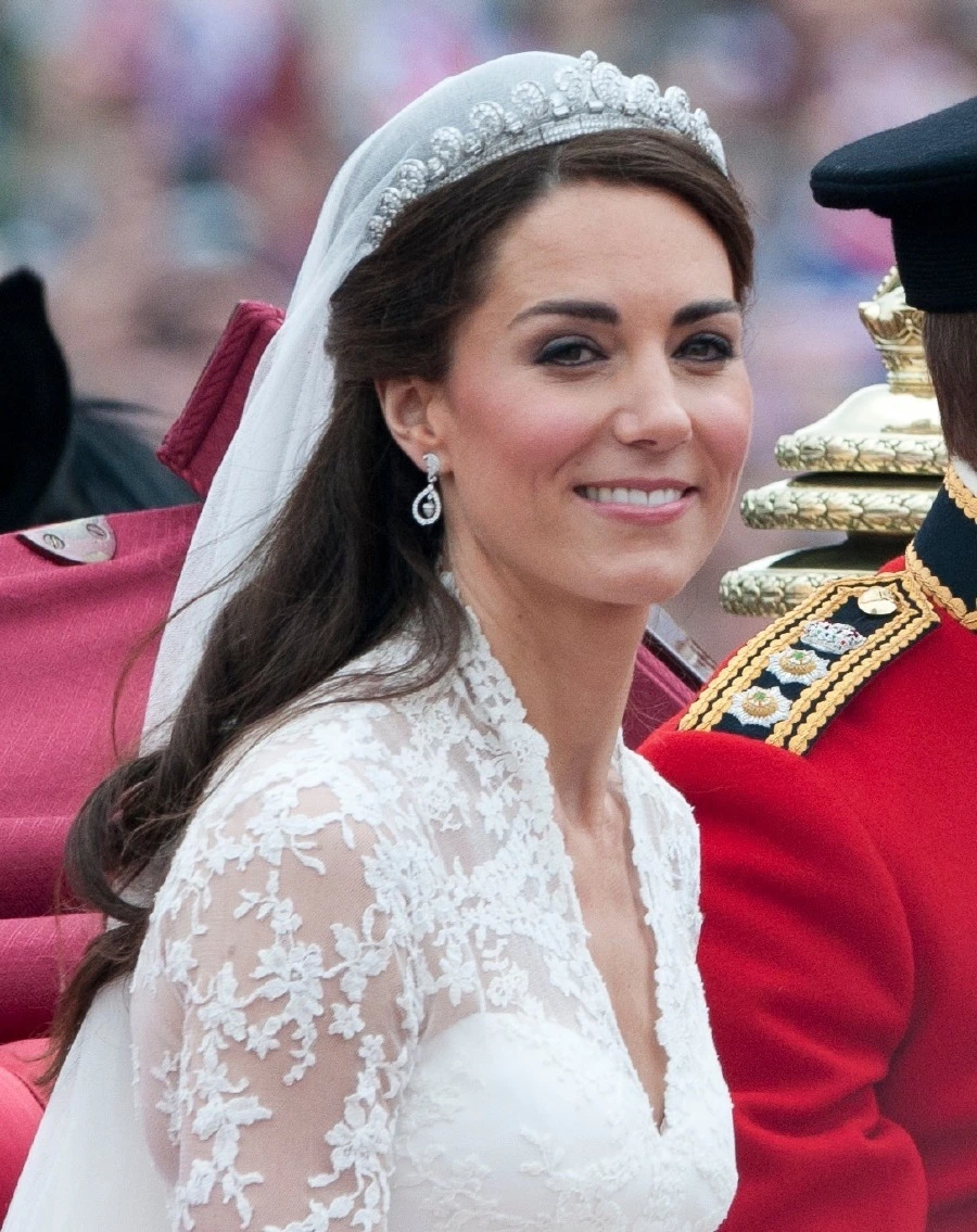 Kate Middleton Hangi Kraliyet Ailesi Kuralını Çiğnedi? kate middleton